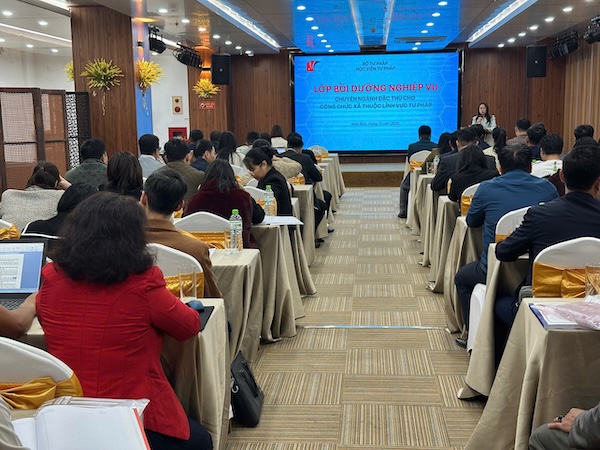 Lớp bồi dưỡng nghiệp vụ chuyên ngành đặc thù cho công chức xã thuộc lĩnh vực Tư pháp tại Ninh Bình